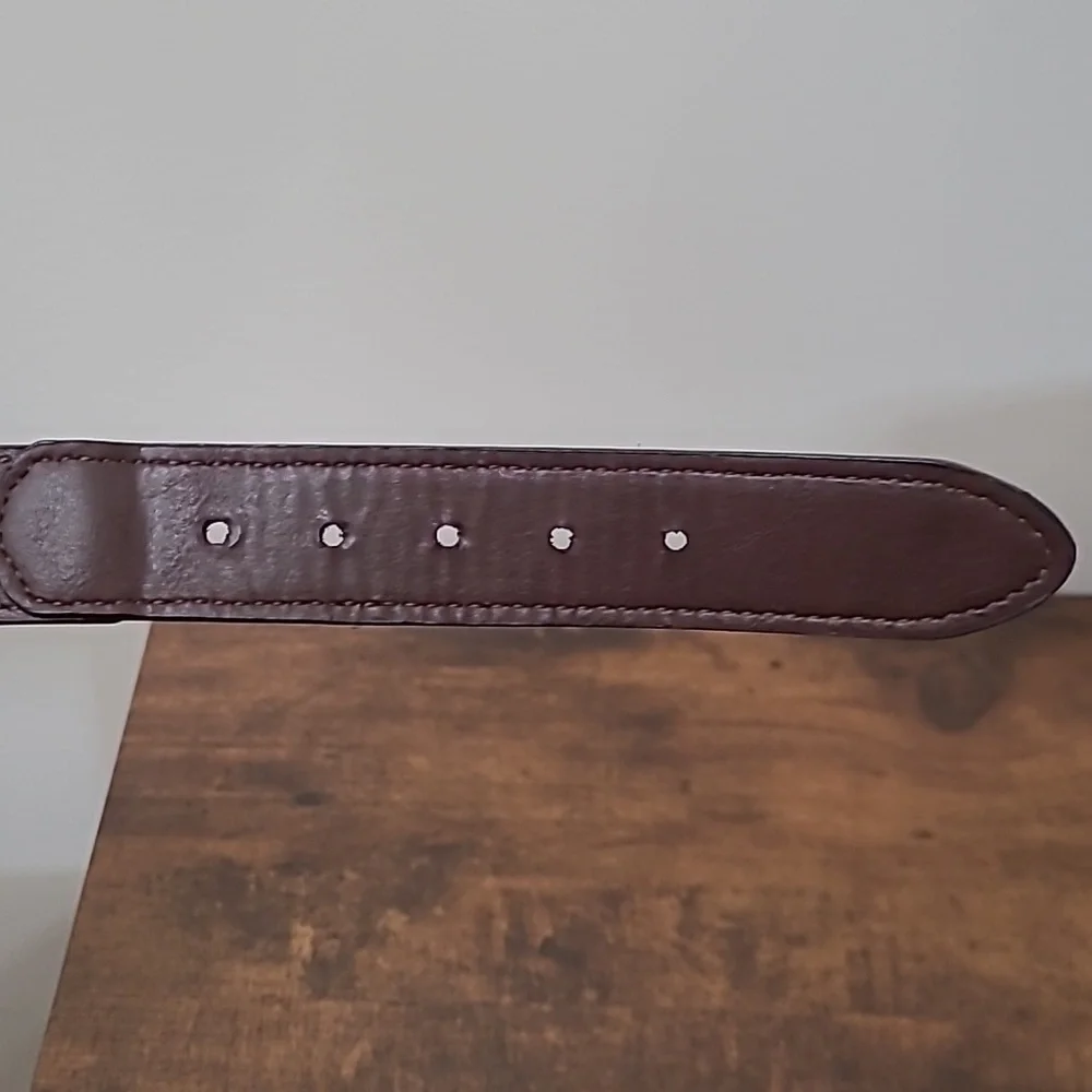 Brown Leather Belt with Red Plaid Pattern size Large 30-32